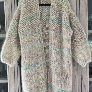 imke handgebreide vest handknitria